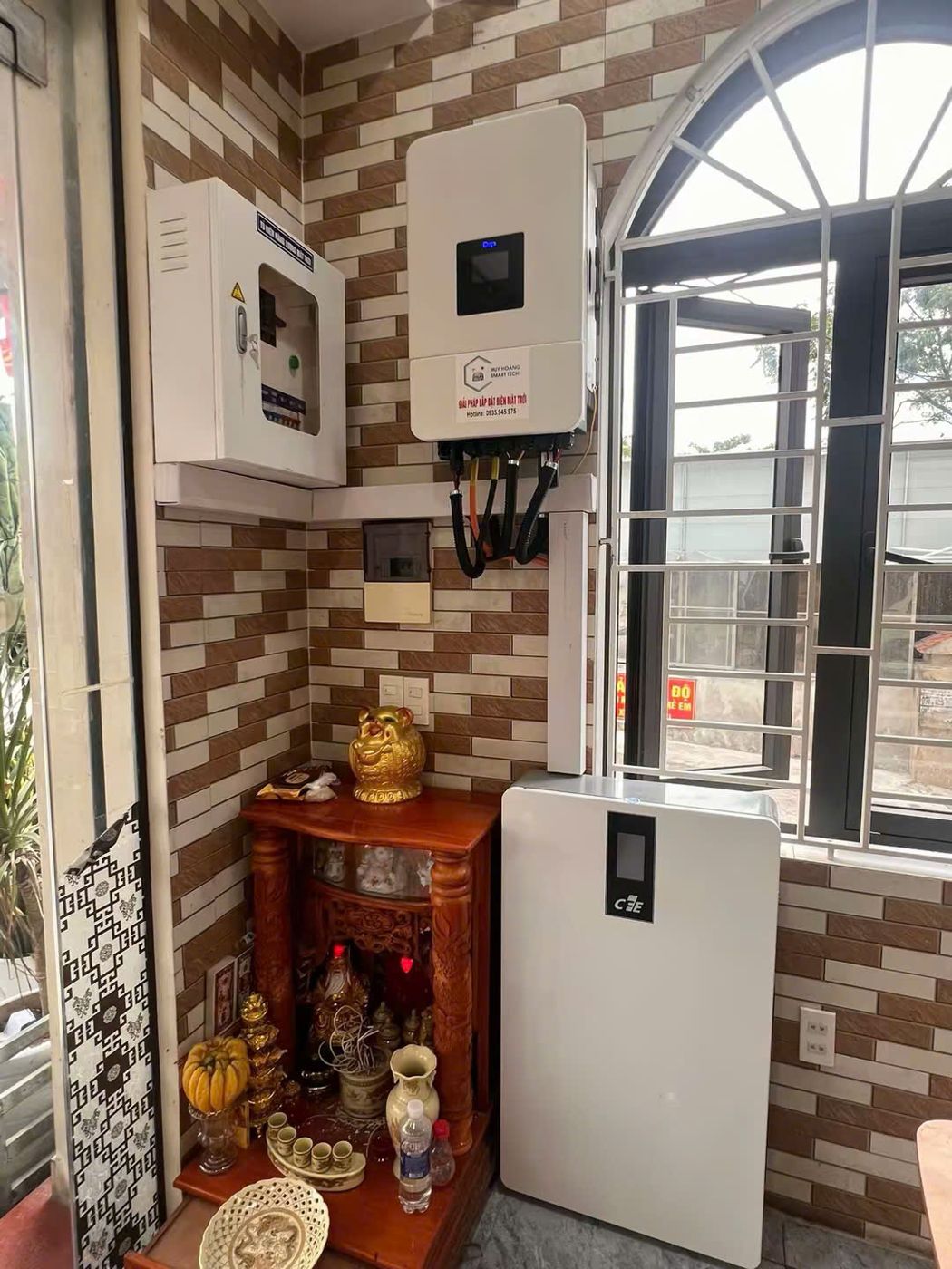 Hệ lưu trữ pin điện mặt trời